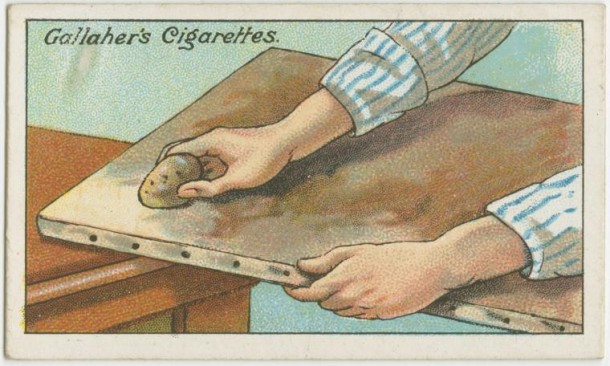 gallahers-cigarette